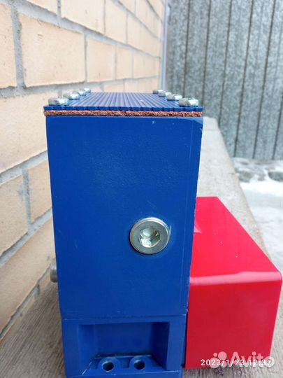 Пневмораспределитель у71-24А