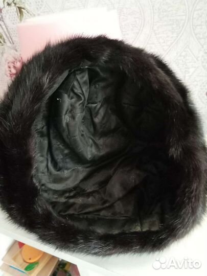 Головные уборы женские зима