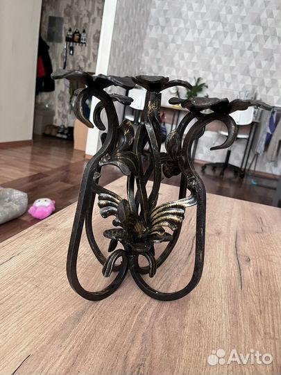 Подсвечник