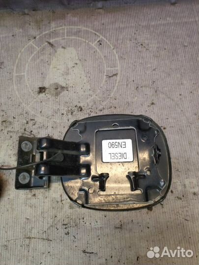 Лючок топливного бака Mitsubishi Outlander Xl CW5W