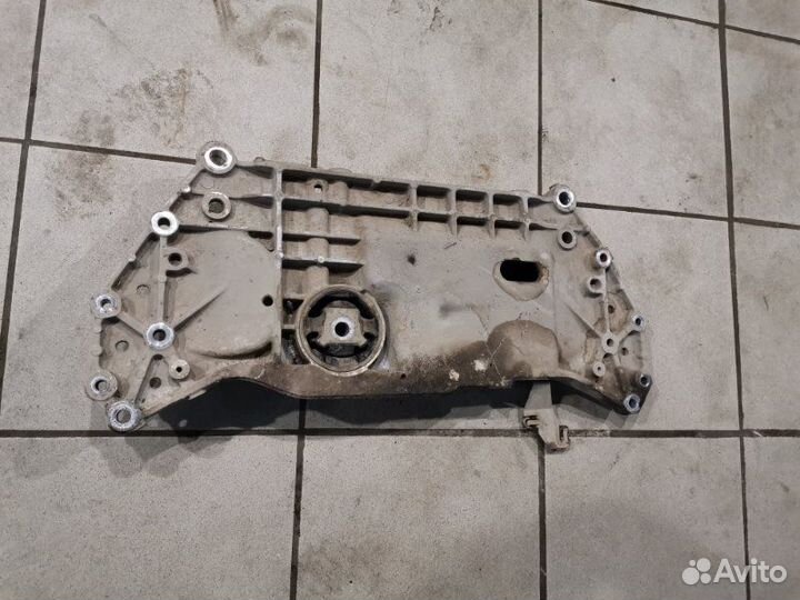 Подрамник передний Volkswagen Golf мк6 1.6 BSE