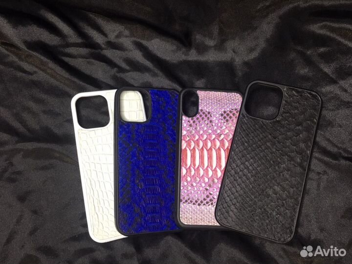 Чехол для iPhone 12 из кожи питона