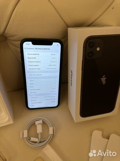 iPhone 11, 64 ГБ