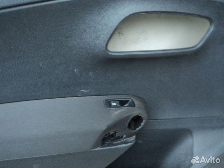 Карта задней левой двери VW Polo Sedan