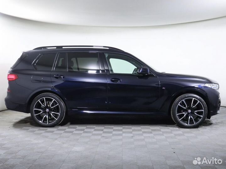 BMW X7 3.0 AT, 2022, 7 957 км