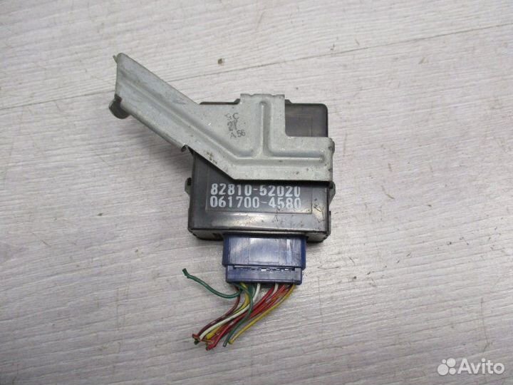 Реле салона Toyota Echo 1.3 2002