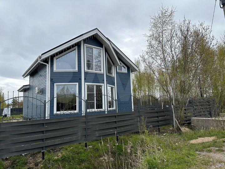 Дом 180 м² на участке 7,9 сот.