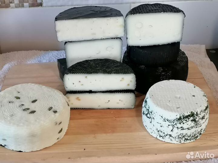 Козье молоко, сыр, сгущёнка, сливочное масло