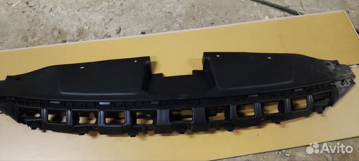 Усилитель бампера Hyundai Elantra AD