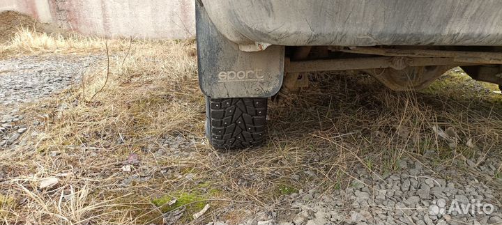 Хендай Старекс. Продается двигатель и другое