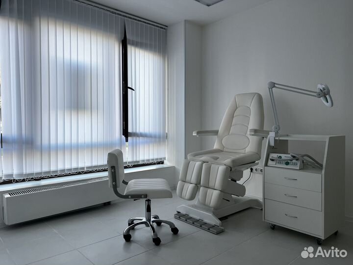 Администратор салона красоты без опыта