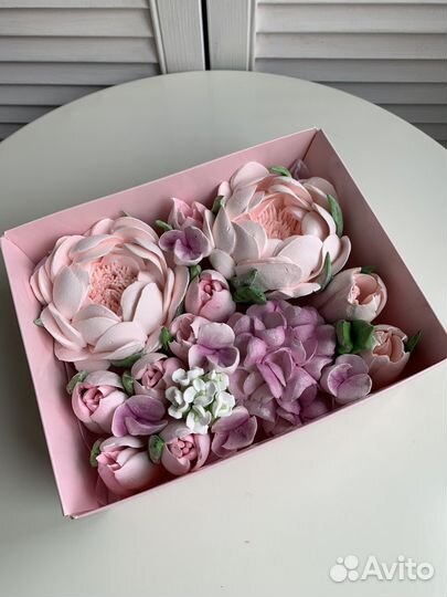 Зефирные цветы в коробке