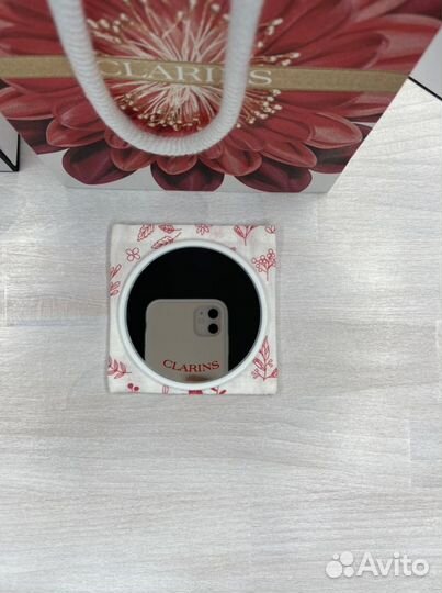 Clarins зеркало с чехлом