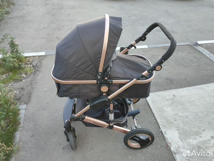 Прогулочная коляска 2 в 1