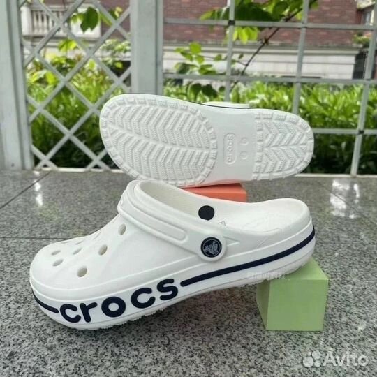 Crocs женские