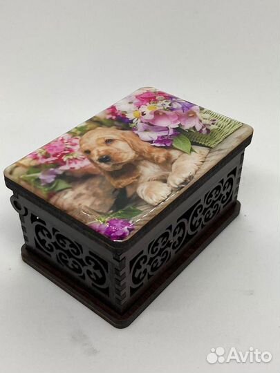 Шкатулка резная деревянная