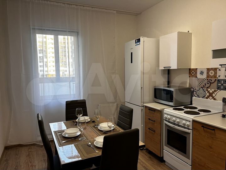 2-к. квартира, 61 м², 2/20 эт.