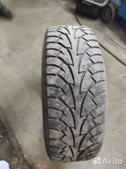 Hankook AH11 215/60 R17