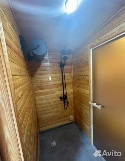 Бани с комнатай отдыха и террасой