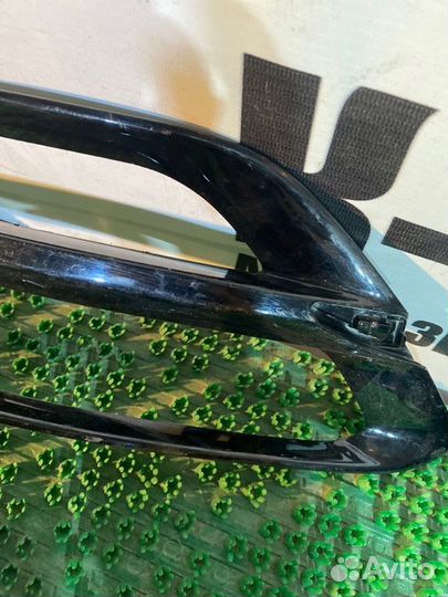 Накладка противотуманной фары задняя правая Kia