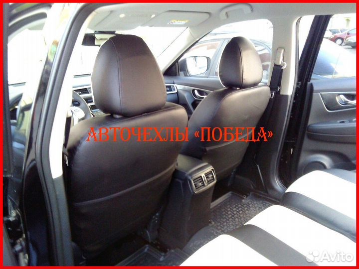 Чехлы Nissan X-Trail T32 из экокожи чёрно-белые