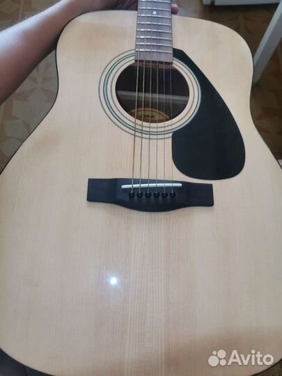 Акустическая гитара Yamaha f310