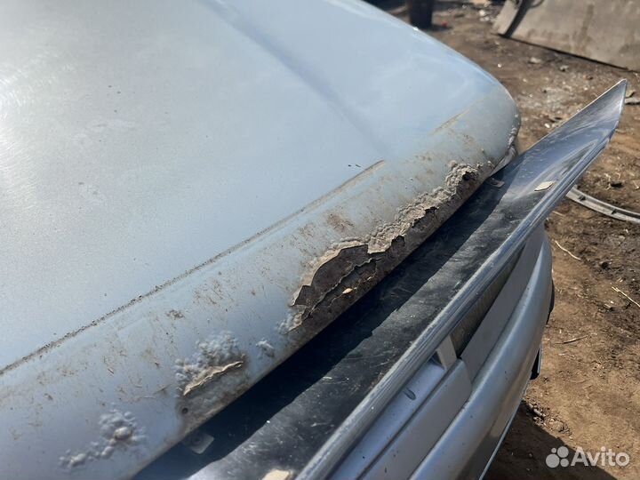 Капот ваз 2110