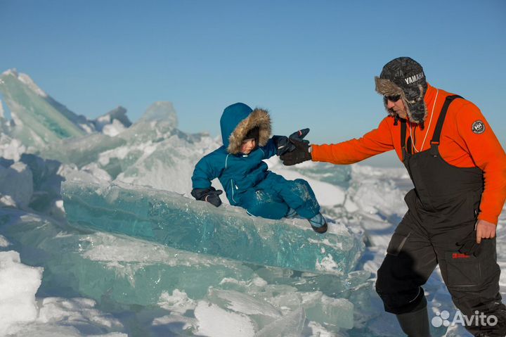Остров Кижи зимой на судне на воздушной подушке