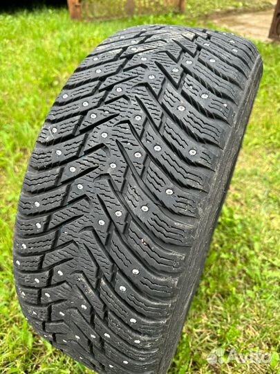 Nokian Tyres Hakkapeliitta 8 235/55 R17