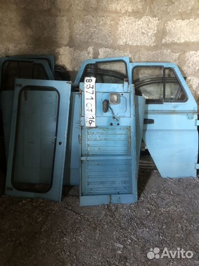 Двери на УАЗ 469