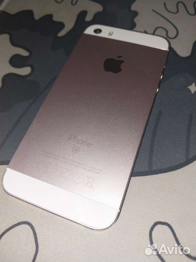 iPhone SE 32GB