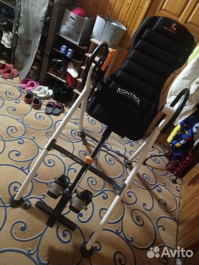 Инверсионный стол для позвоночника