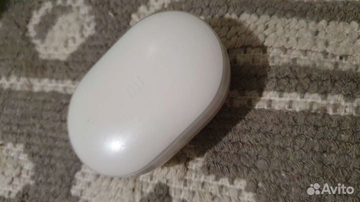 Наушник левый чехол кейс Mi true wireless earbuds