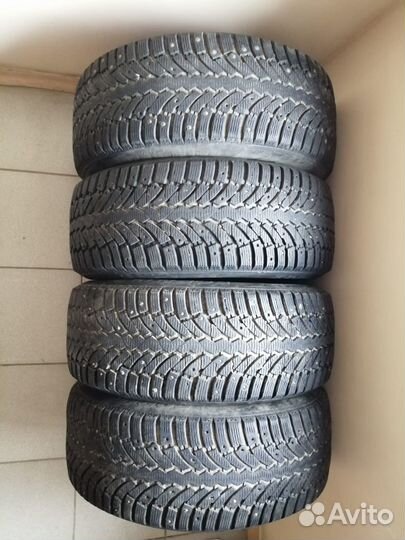 Pirelli Formula Ice 235/55 R17