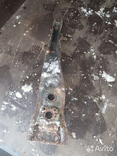 Лыжа подрамника Mitsubishi Lanser X лансер 10