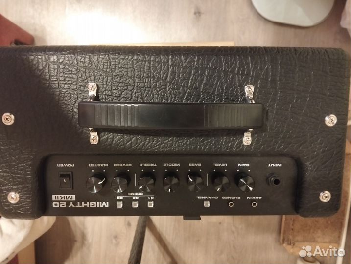 Гитарный комбоусилитель Nux mighty 20 mk2