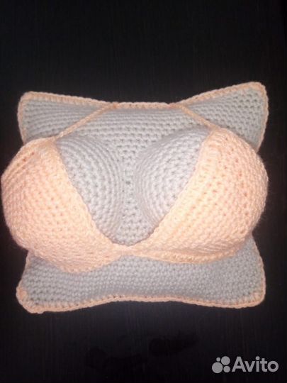 Вязаные подушки