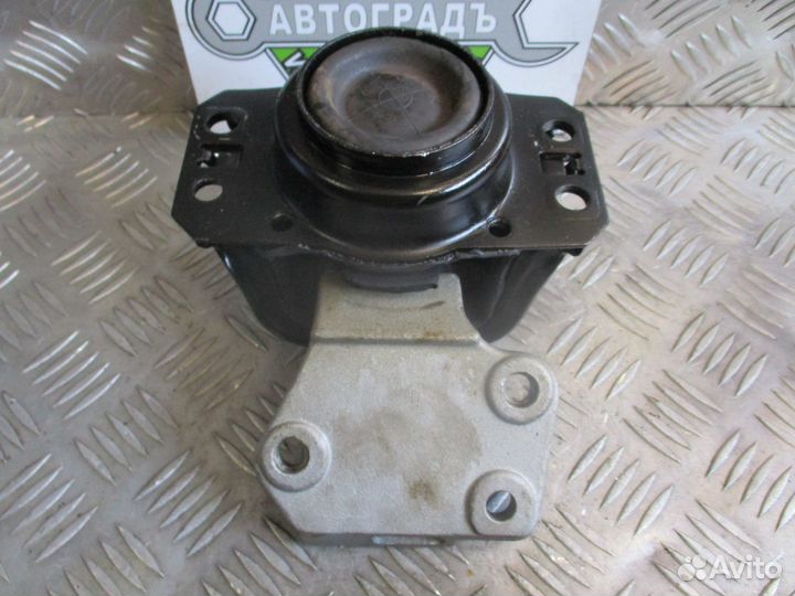 Опора двигателя правая Citroen C4 2007г