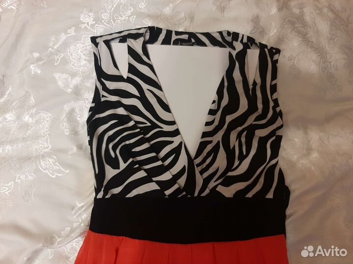 Платье размер 44