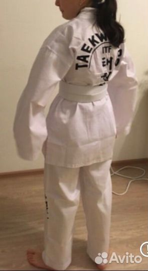 Костюм для тхэквондо