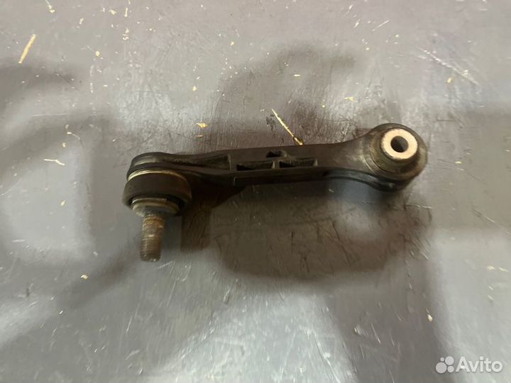 Стойка стабилизатора задняя Bmw 5 G30 2021