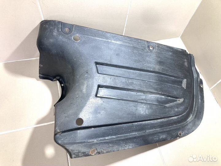 Пыльник задний правый Volkswagen Passat B6/B7