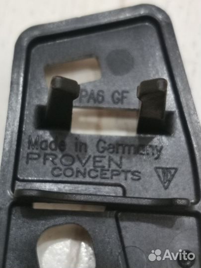 Porsche cayenne E3 9Y0 держатель на панель левый