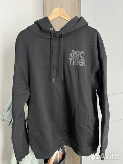 Толстовка asics