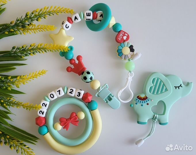 Именной держатель/грызунок для пустышки