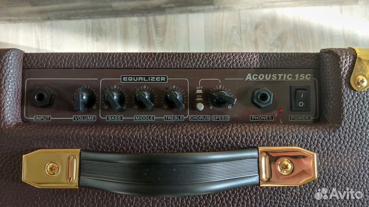 Комбоусилитель Belcat Acoustic-15C для гитары