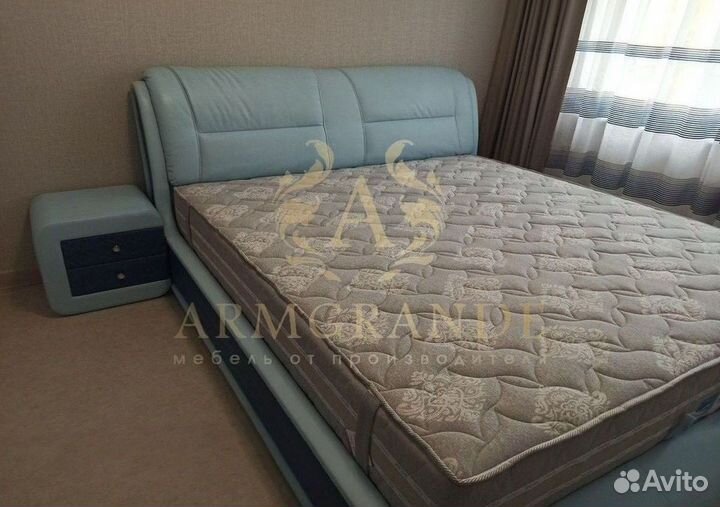 Кровать двуспальная