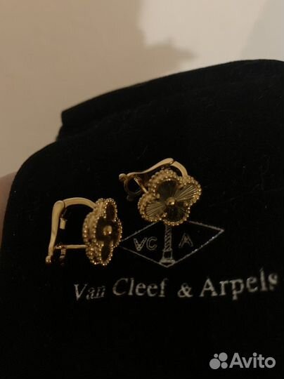 Серьги Van Cleef
