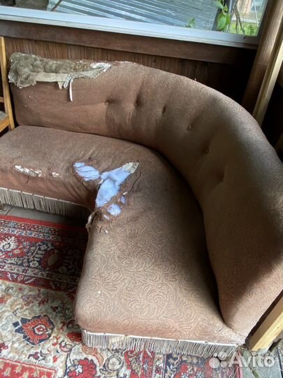Антикварный угловой диван 18 век