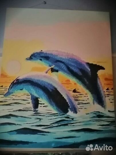 Картины алмазной выкладкой и раскраской